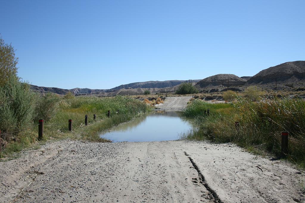 20081020 calico zzyzx 071.jpg - Afton Canyon - And then there was water